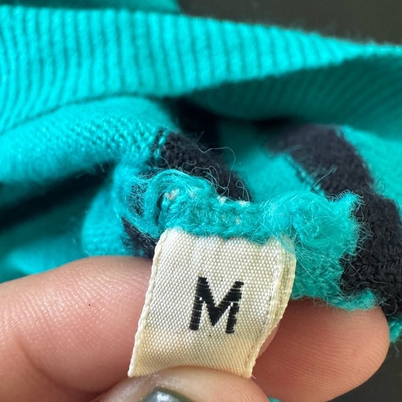 Retro Teal & Black Striped Sweater – Size M - Picture 6 of 9